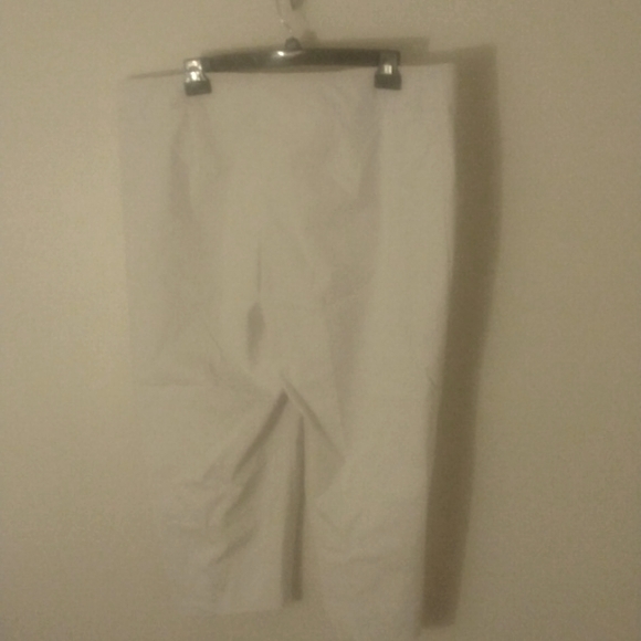 Cropped White Jeans size 22W by Simply Emma - Picture 3 of 6